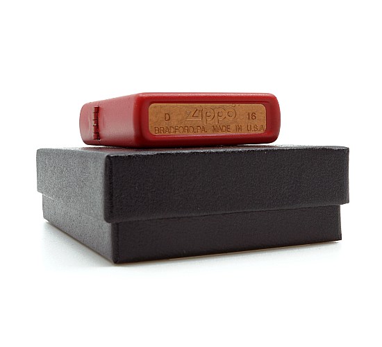 Canada plant rood zwart zippo