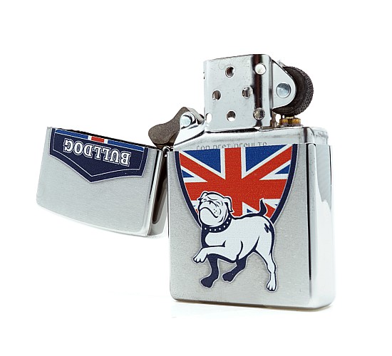 Engelse buldog zippo uk vlag