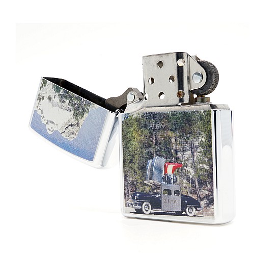 Open zippo binnenkant zippo auto 2004