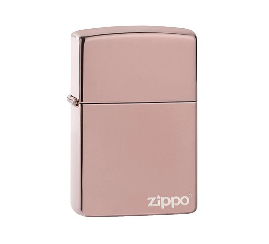 Zippo Rosé Gold aansteker met hoogglanzende gepolijste afwerking en laser gegraveerd Zippo logo rechtsonder