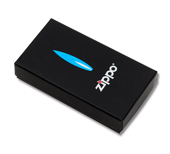 De BLU2 street chrome van Zippo in het doosje