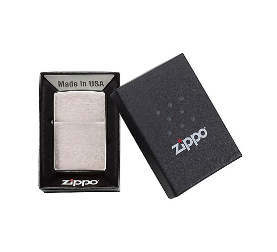 Doosje met de Brushed  Chrome van Zippo