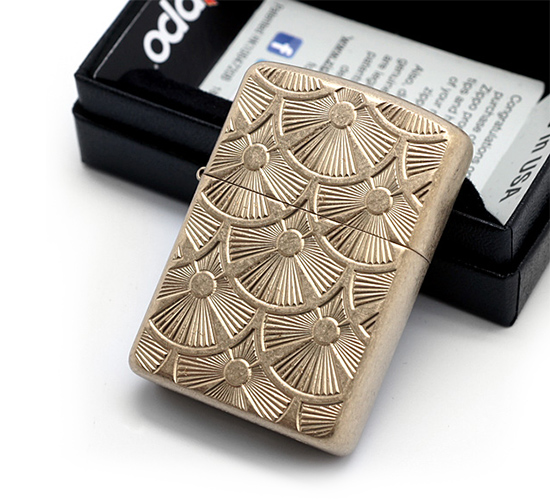 Armor Case fanned discs met street gold afwerking