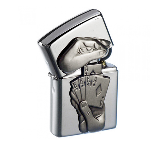 Speciale chromen zippo met kaart truck