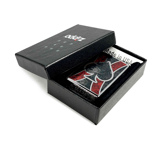 Unieke Ace of spades design door nieuwe Fusion finish van Zippo