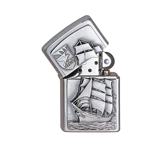 Zippo met oud zeilship Gorch Fock