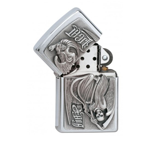 Het balans tussen leven en dood Zippo