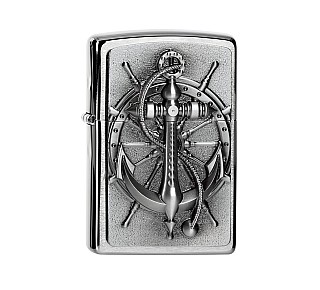 Zippo Nautic aansteker met nautisch kompas embleem in reliëf, geborstelde chromen afwerking