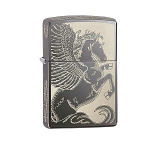 Zippo Pegasus Black ice aansteker met gepolijste afwerking en lasergegraveerd Pegasus ontwerp