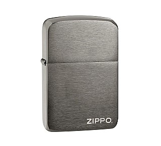 Zippo Replica 1941 Black ice aansteker met geborstelde afwerking en lasergravure, zwart-grijs van kleur met Zippo-logo rechtsonder