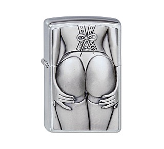 Zippo Stocking Girl emblem Regular met geborstelde chroom afwerking en gedetailleerd reliëf van vrouw in kousen