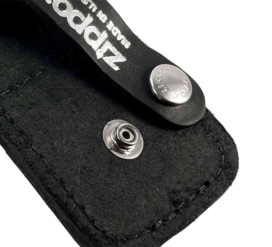 Harley Davidson® logo silver tone pouch van zippo