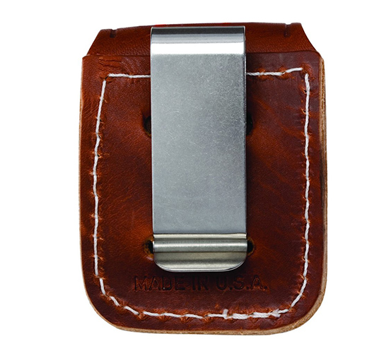 Leren tasje voor een zippo om makkelijk mee te nemen