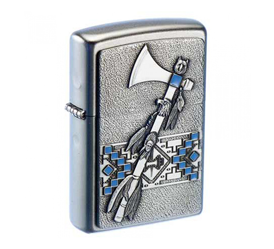 Zippo Tomahawk met een zachte satin finish