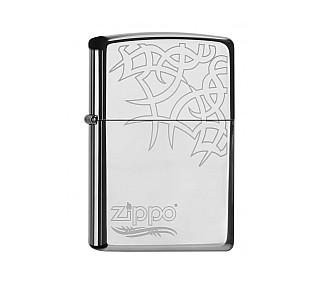 Zippo Tribal Tattoo aansteker in gepolijst chrome met lasergegraveerd tribal motief en Zippo logo