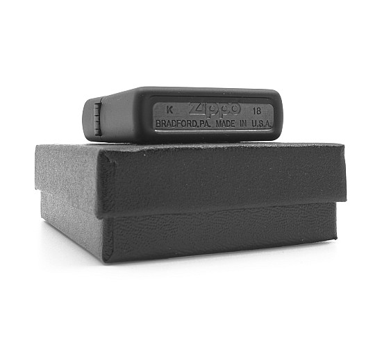 Zippo zwart matte puzzel z